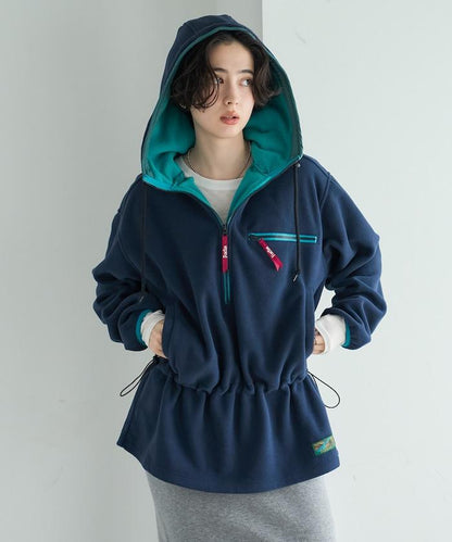 Foxfire × FREAK'S STORE 聯名 抓絨連帽半拉鍊套頭衫 寬鬆保暖 連衣裙式長款 抽繩設計 拼色拉鍊帶 休閒運動風 女款 衛衣