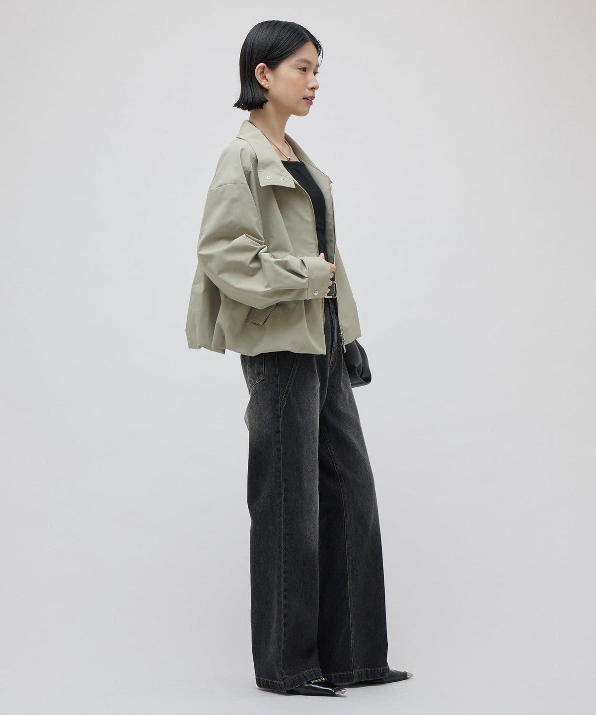 Lui's FEMME 26AW 寬鬆落肩抽繩下襬拉鍊夾克 外套