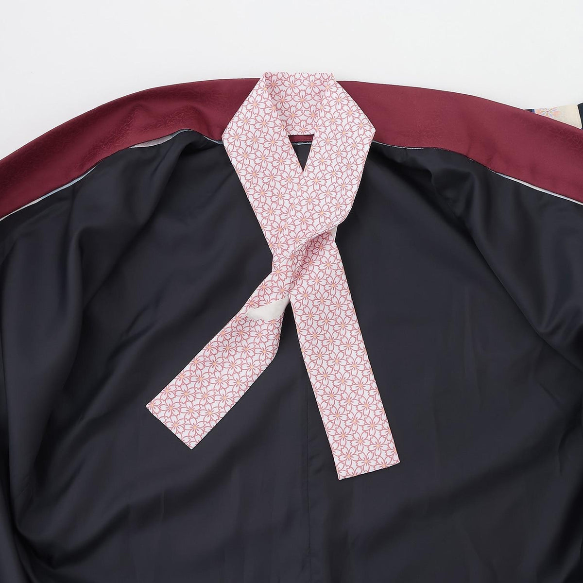 Lovetoxic 晴天和服套裝 畢業禮服入學禮服兒童和服袴套裝 櫻花牡丹印花 聚酯纖維