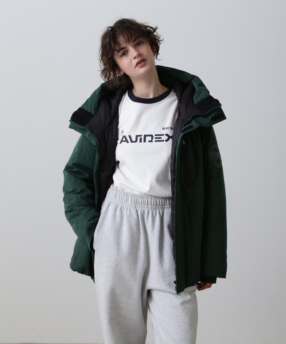 AVIREX 經典款多功能羽絨服 聚酯纖維/棉混紡 85%/15%