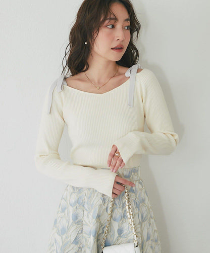 La boutique BonBon 兔毛混紡蝴蝶結露肩針織衫