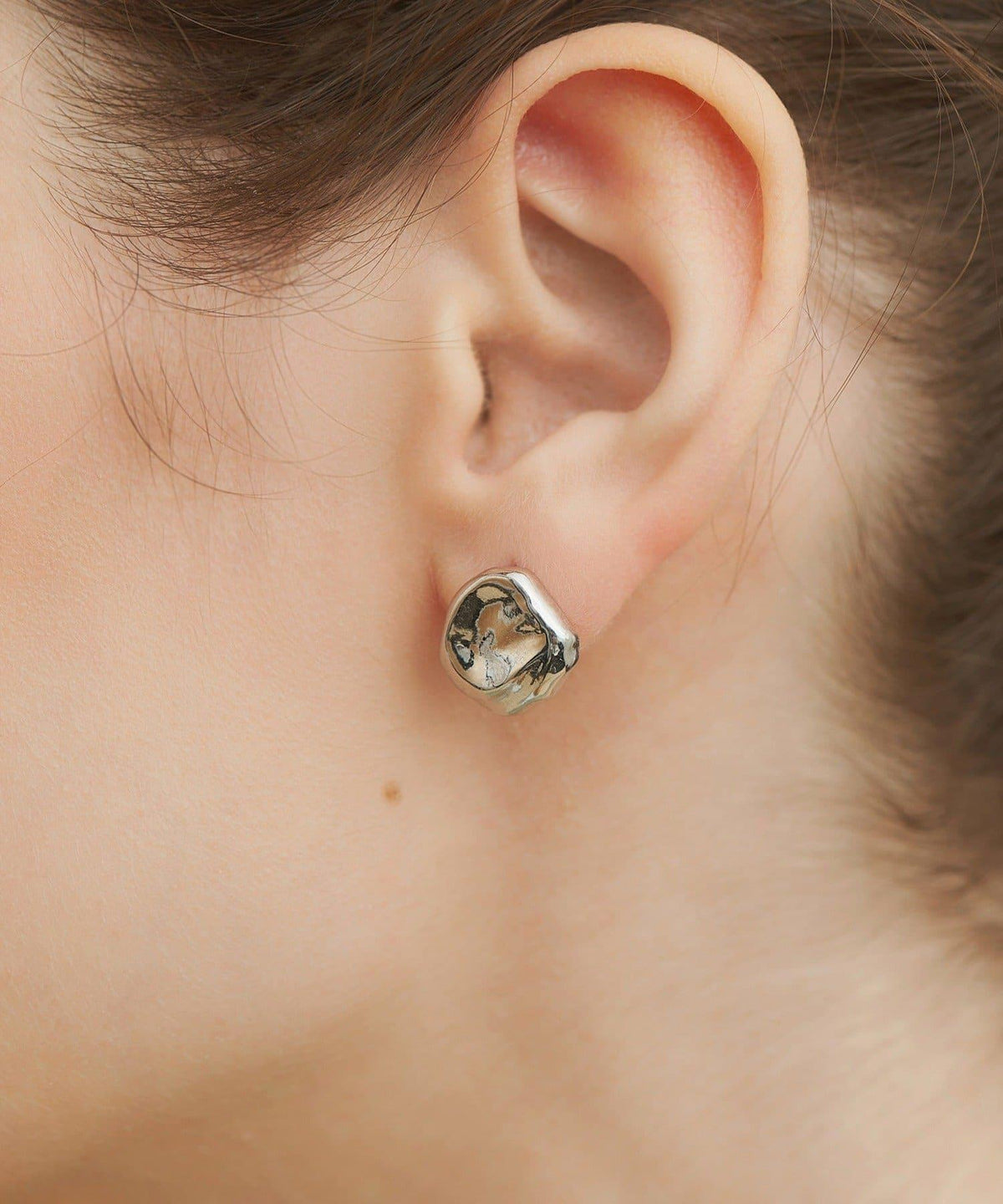 172086646