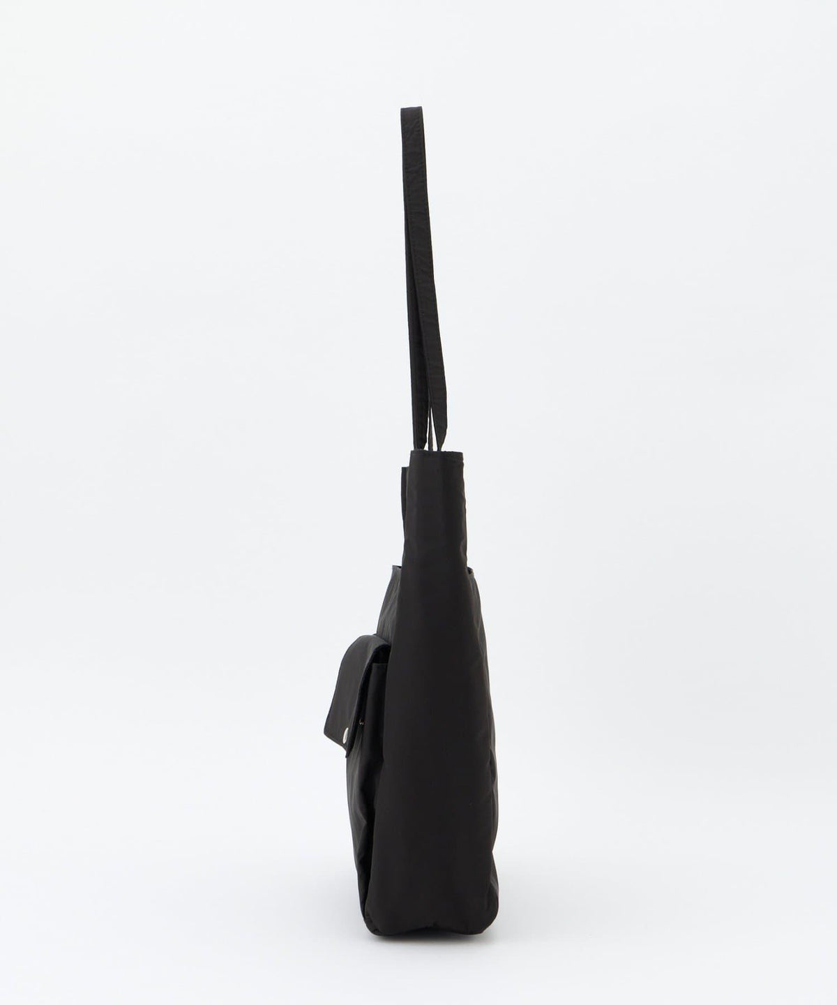 172641047