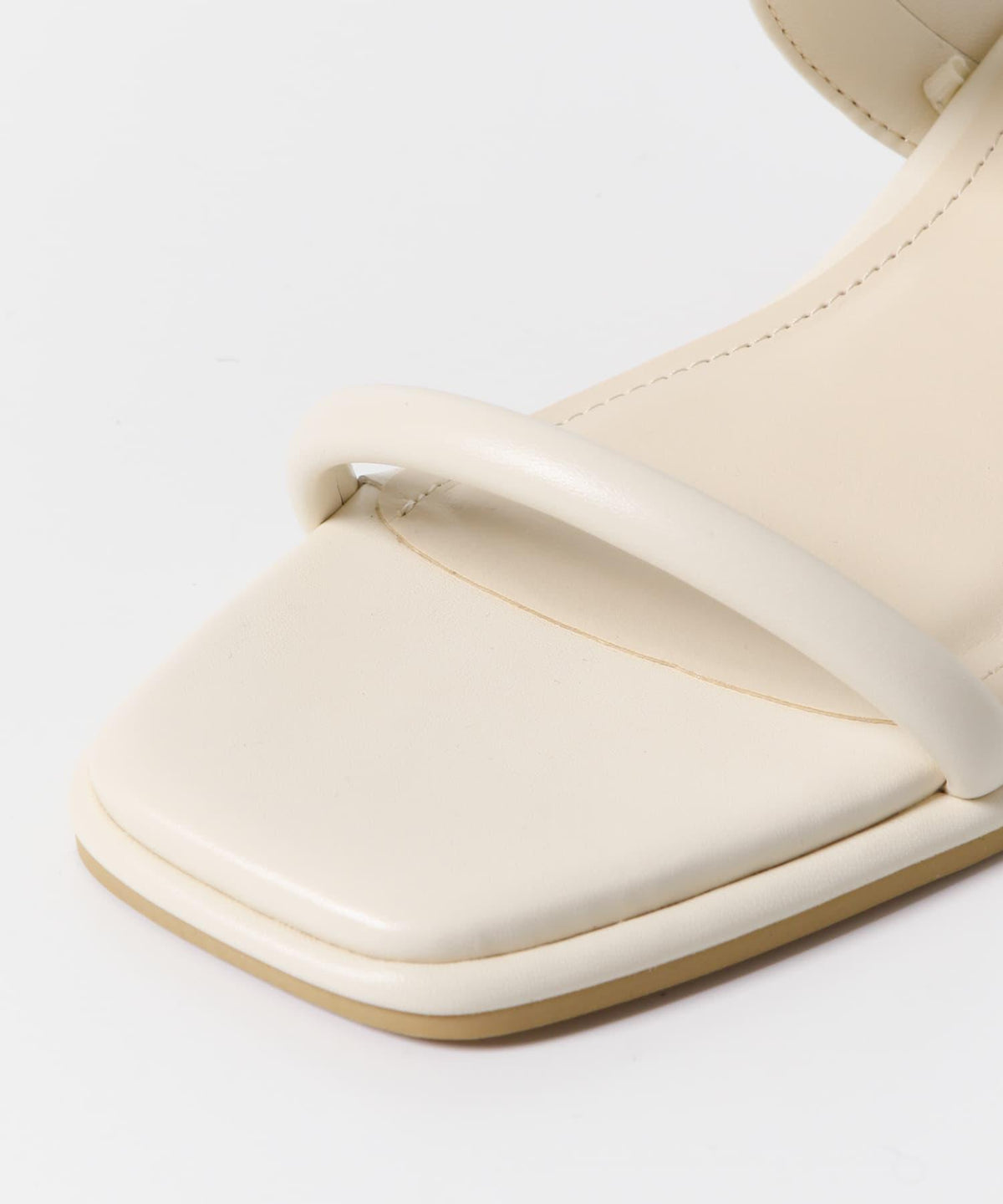 166190236
