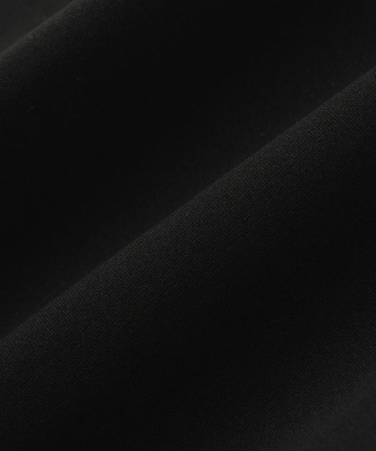 170946137