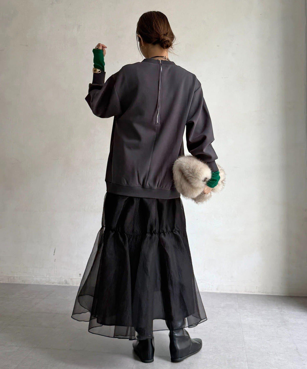 173675799