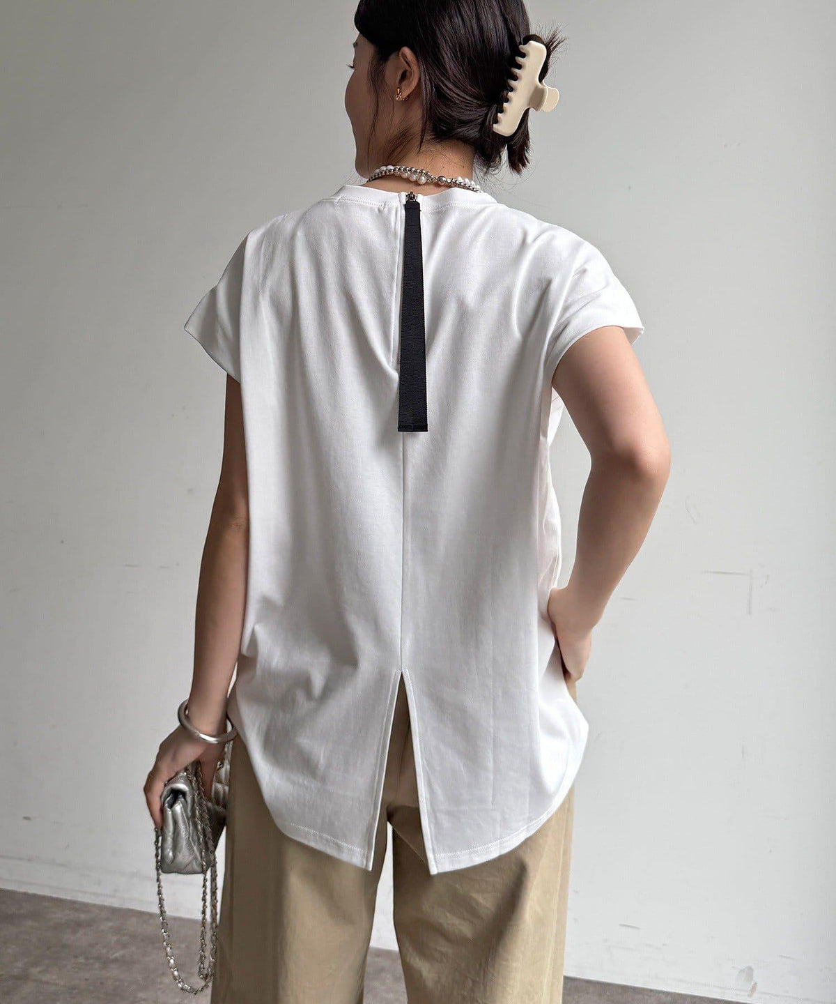 170511063