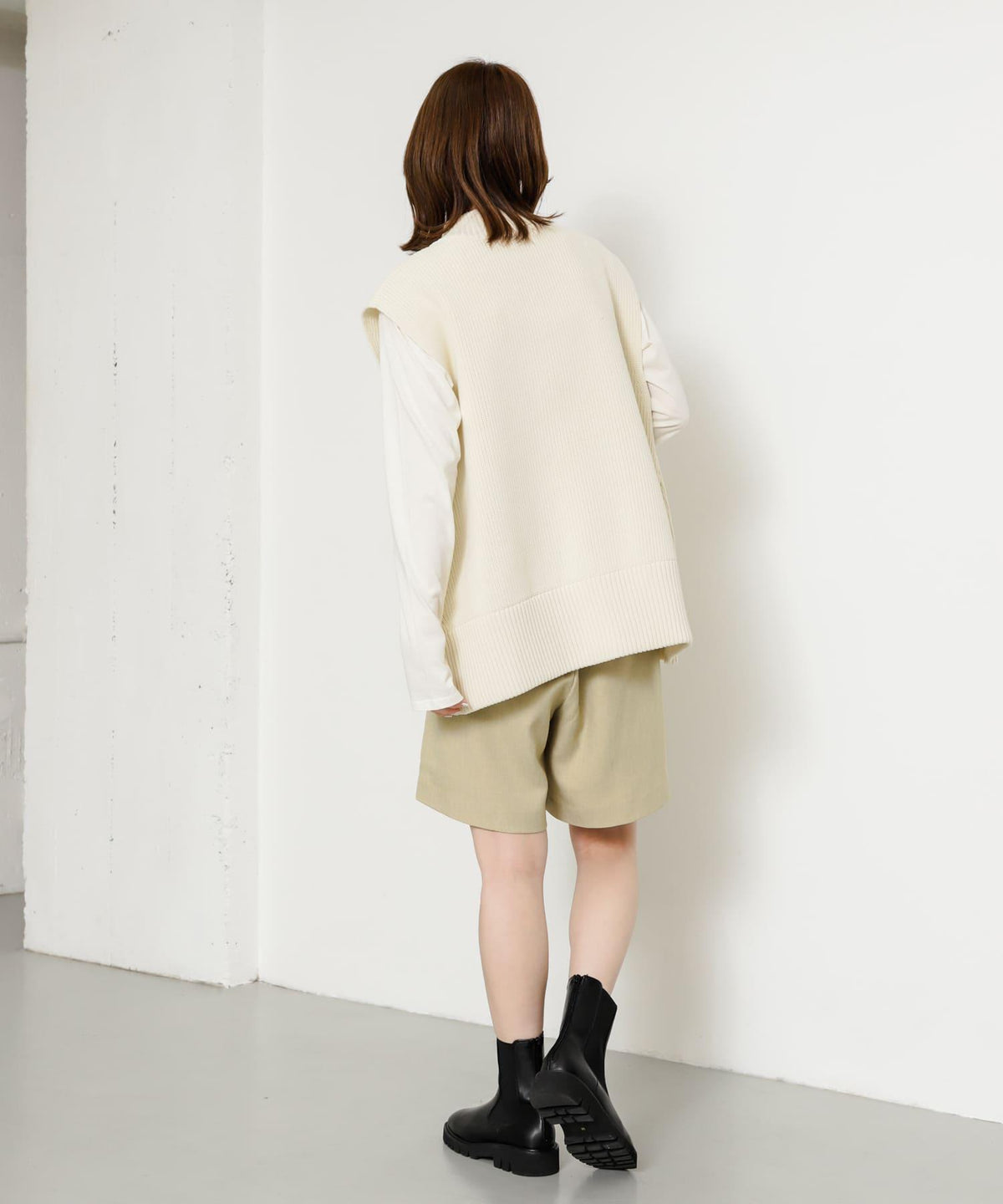 162173861