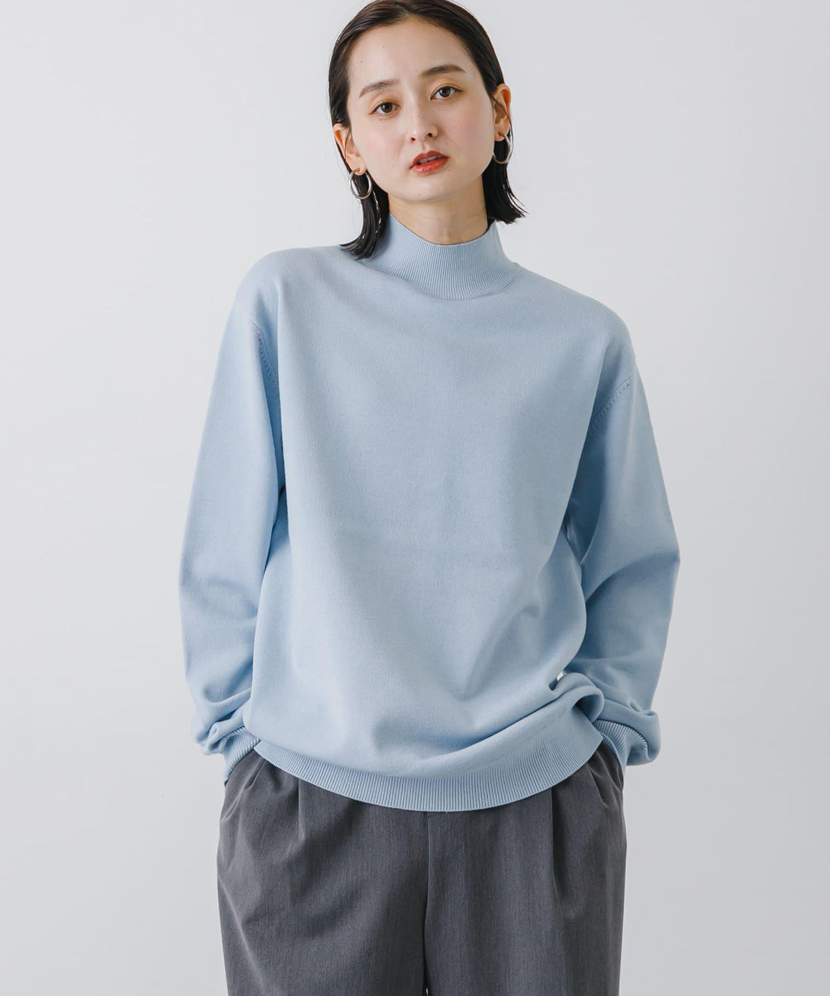 166052656