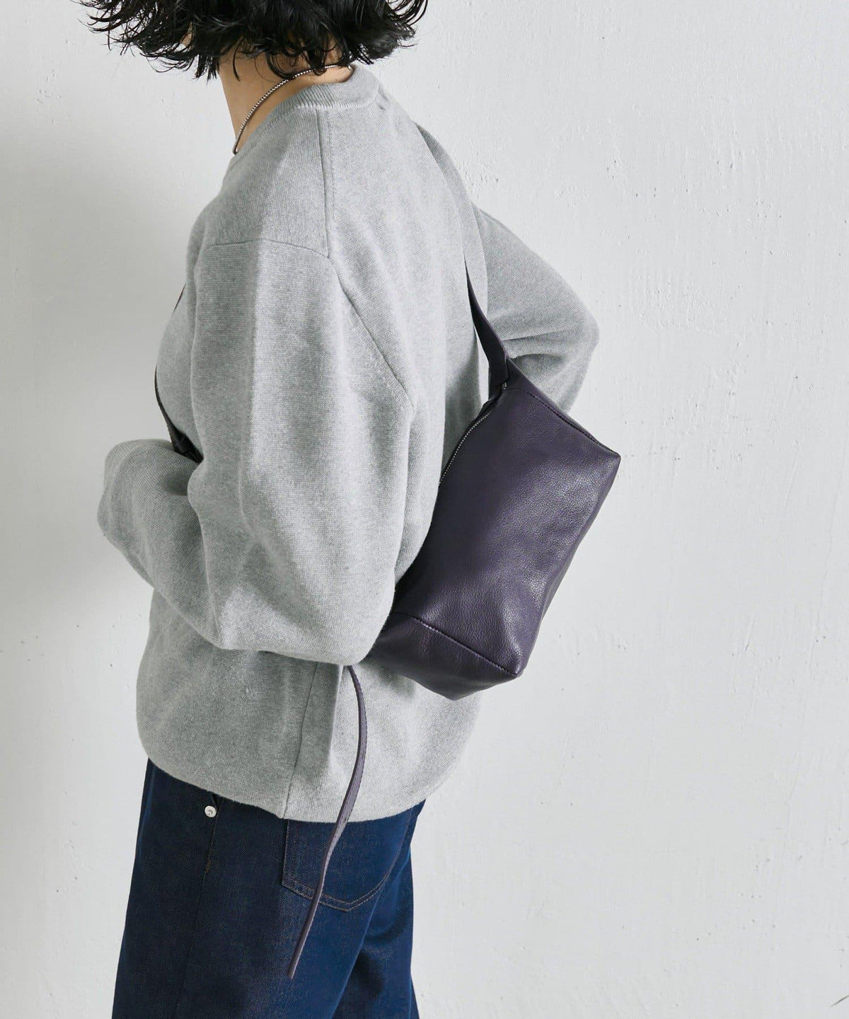 173752147