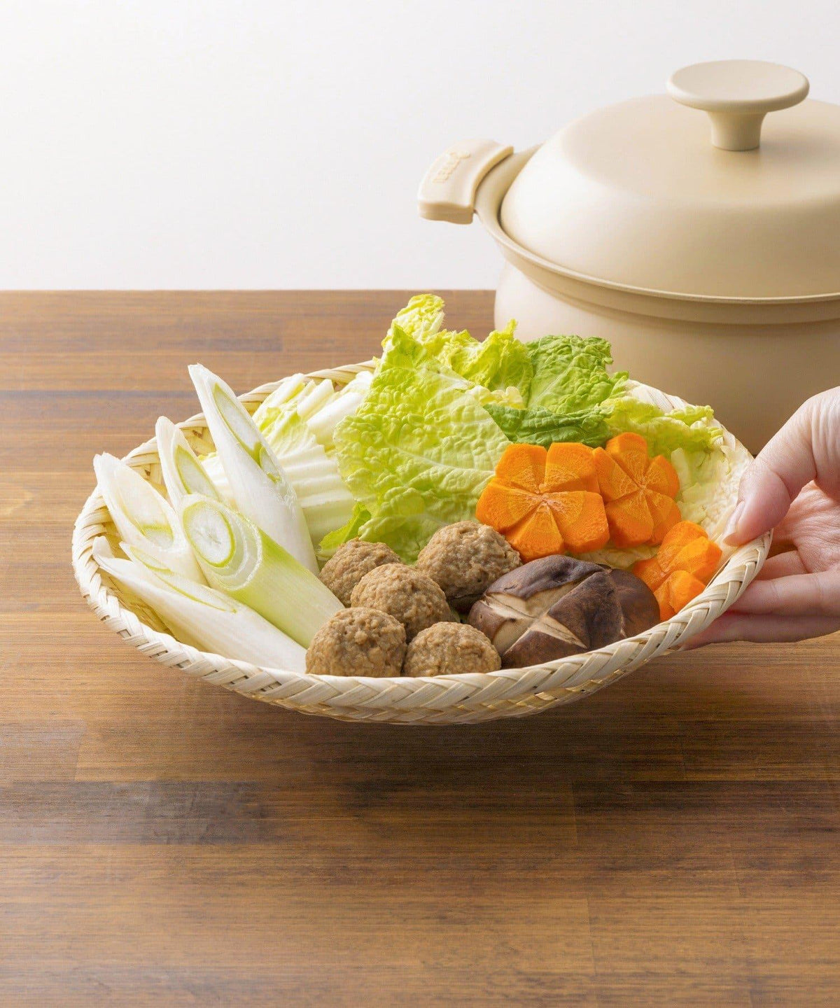 173800476