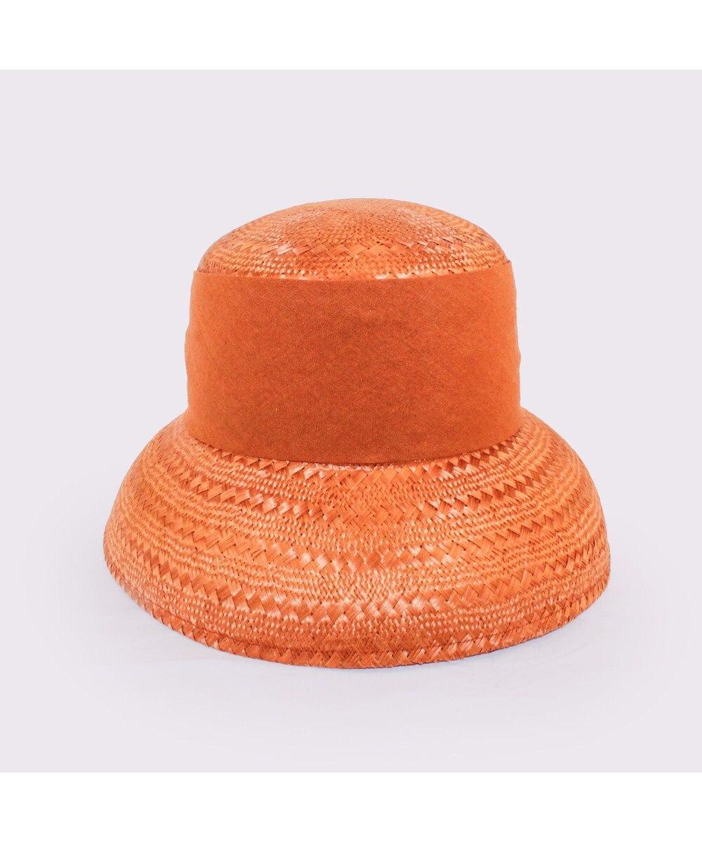 169724800