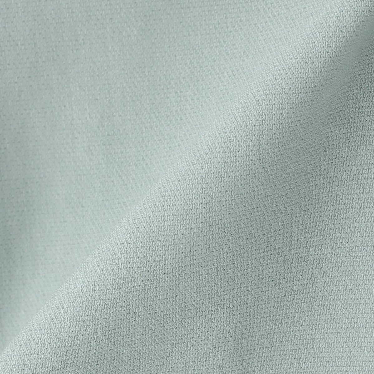170235032