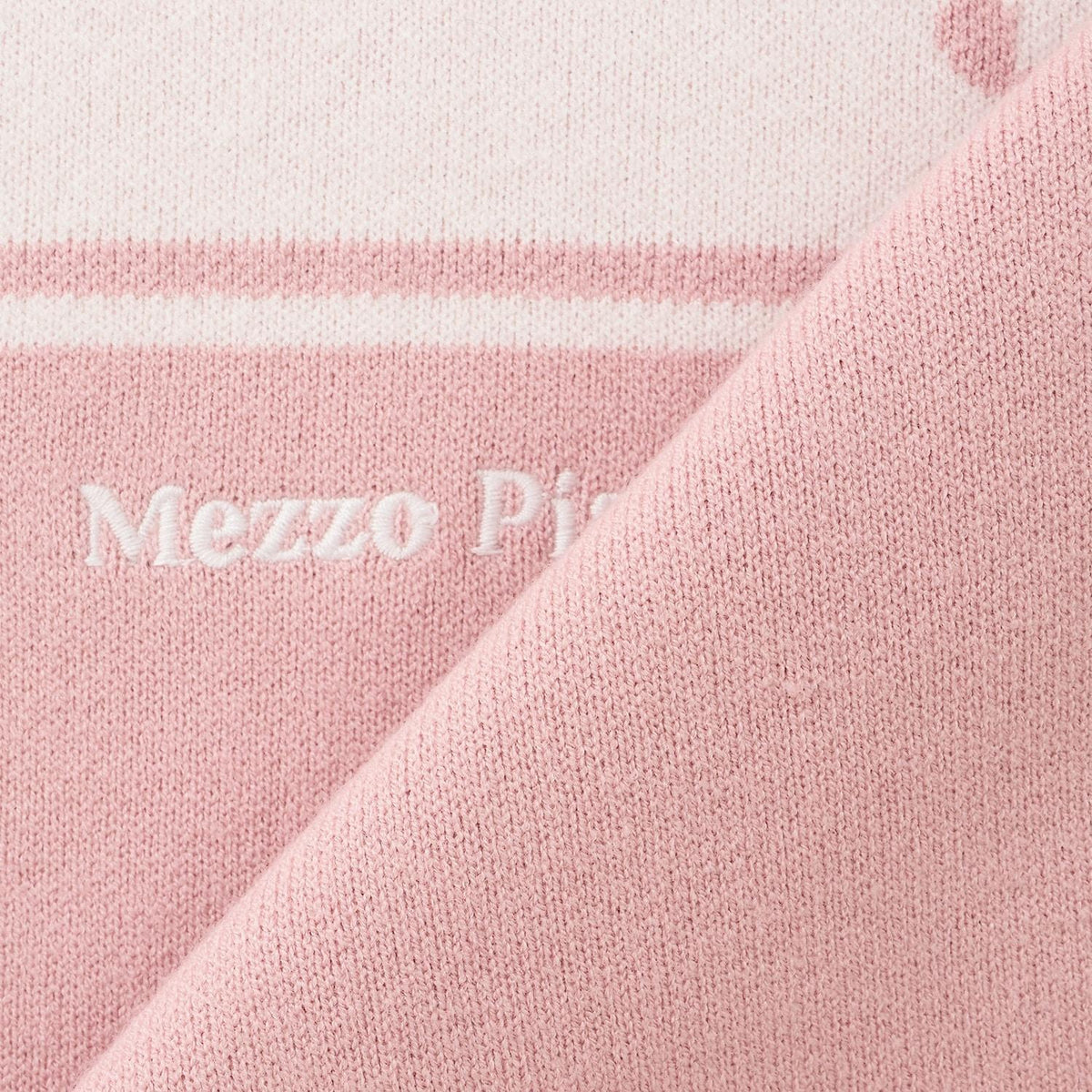 173769560