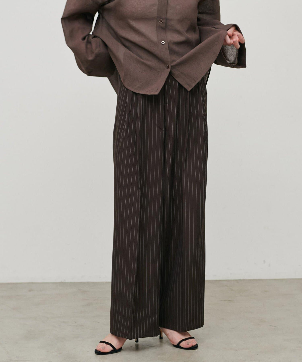 173541769