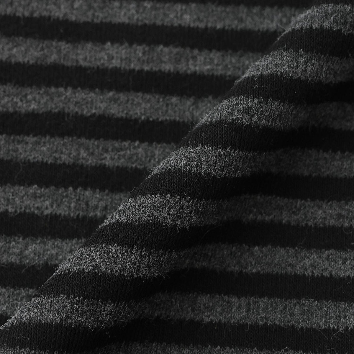 172930326