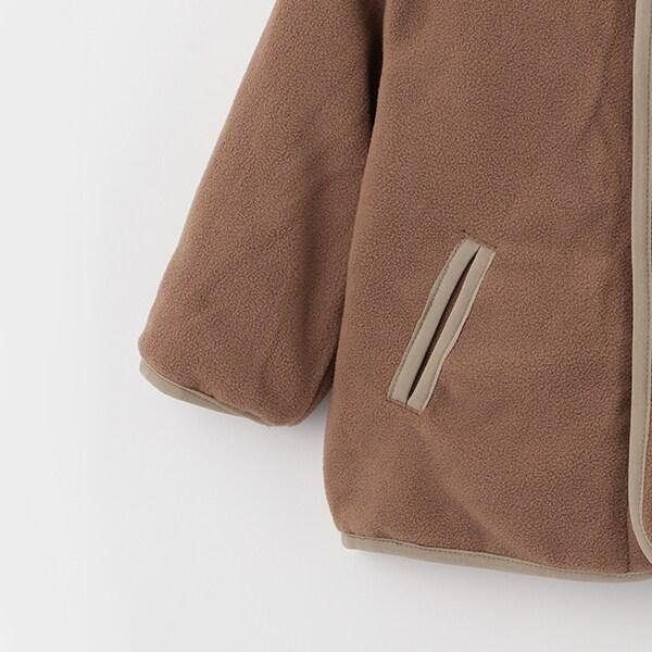 162890930