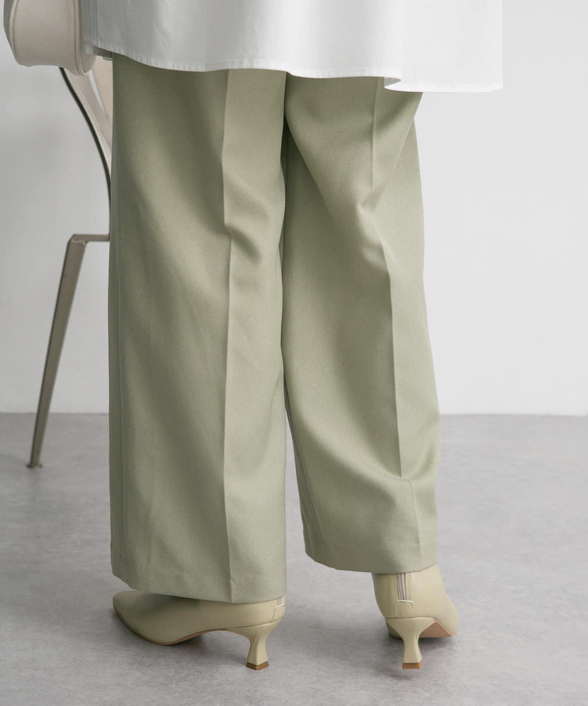 166031154