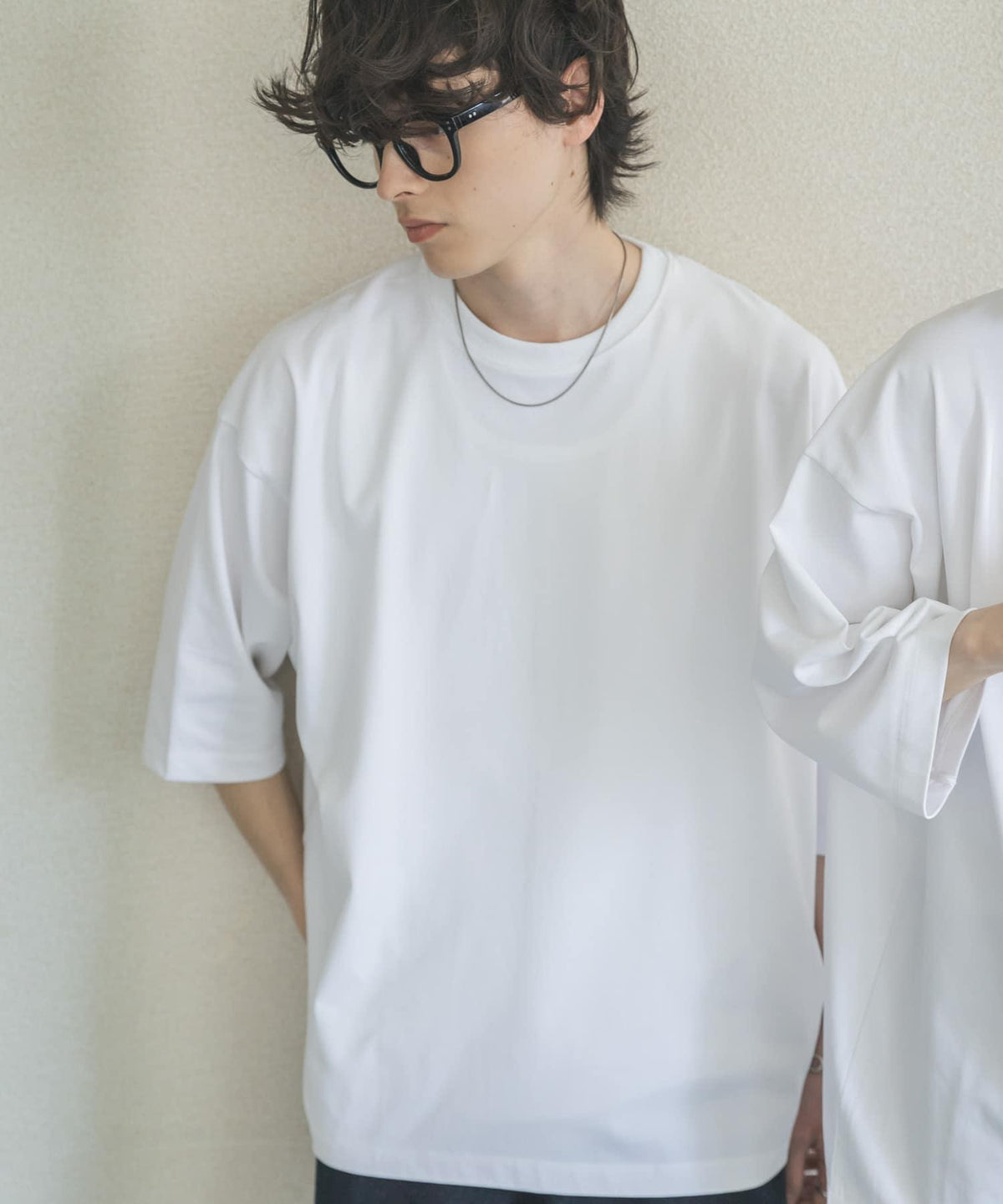170543090