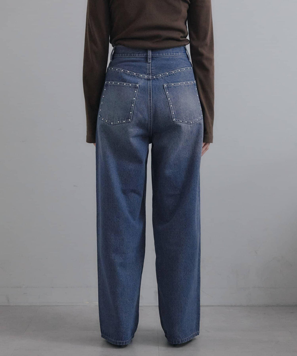 173718210