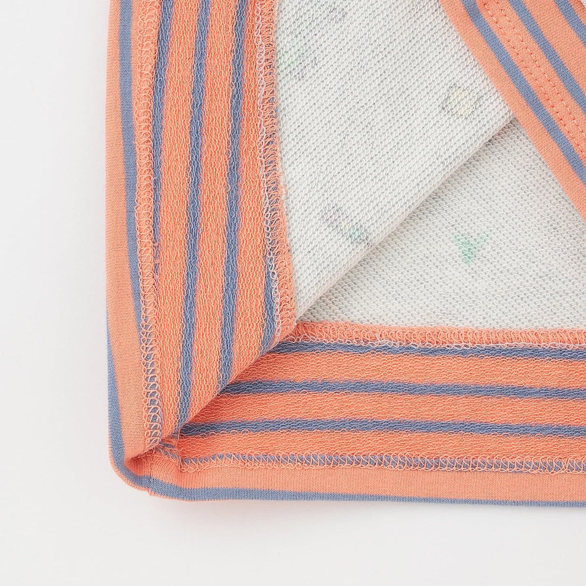 173716124