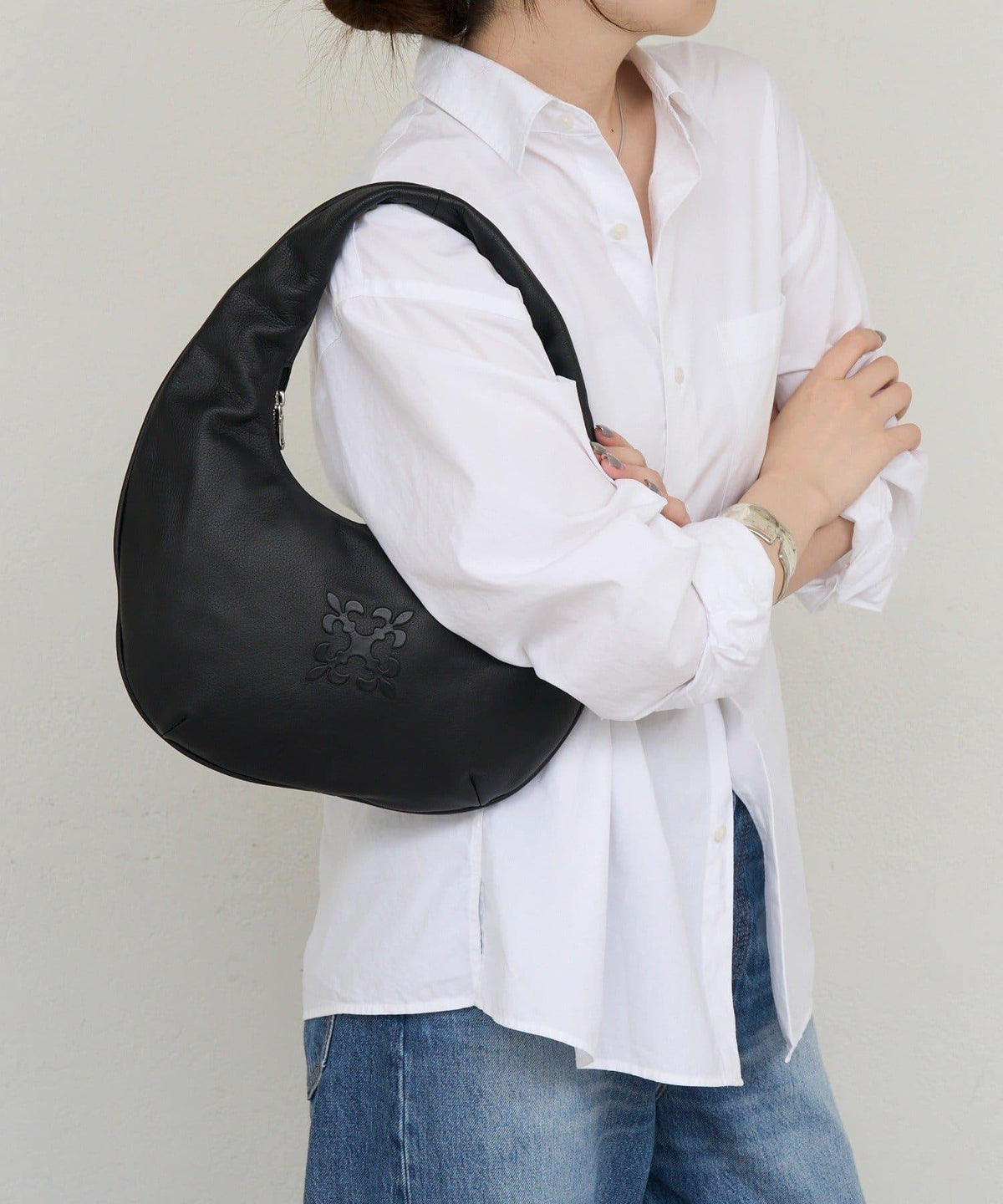 172581299