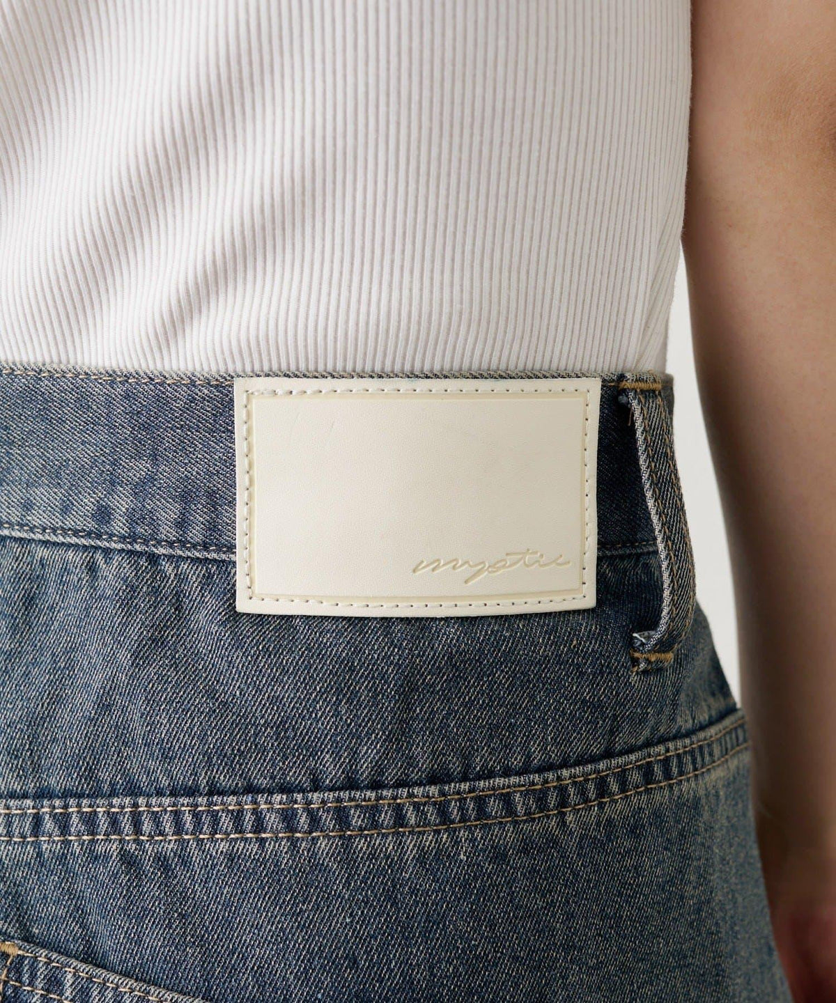 173498780