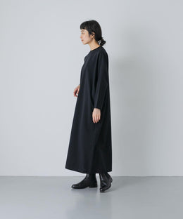洋裝