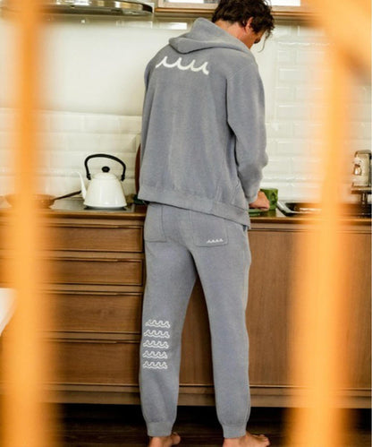 172973080