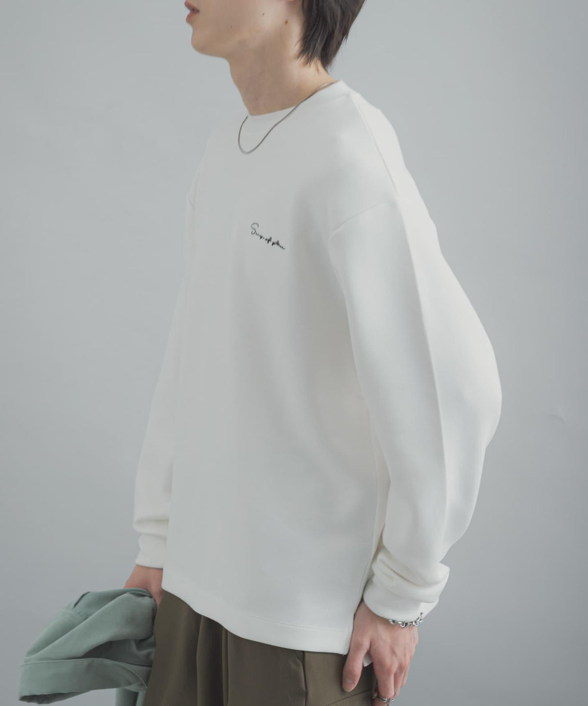 170153121