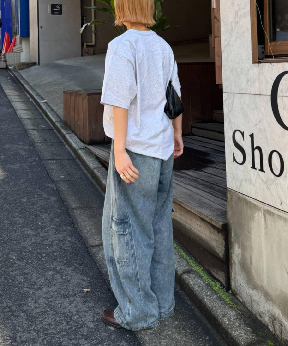 169530877