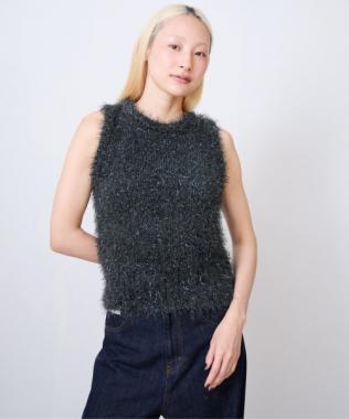 162843995