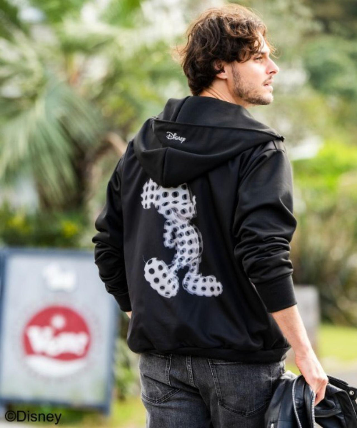 174275621