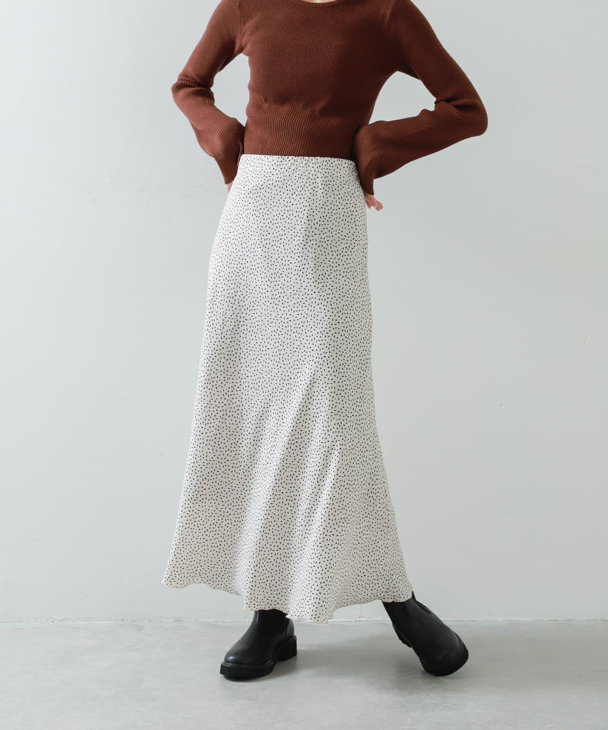 166054866