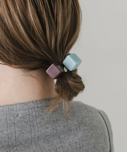 173580008