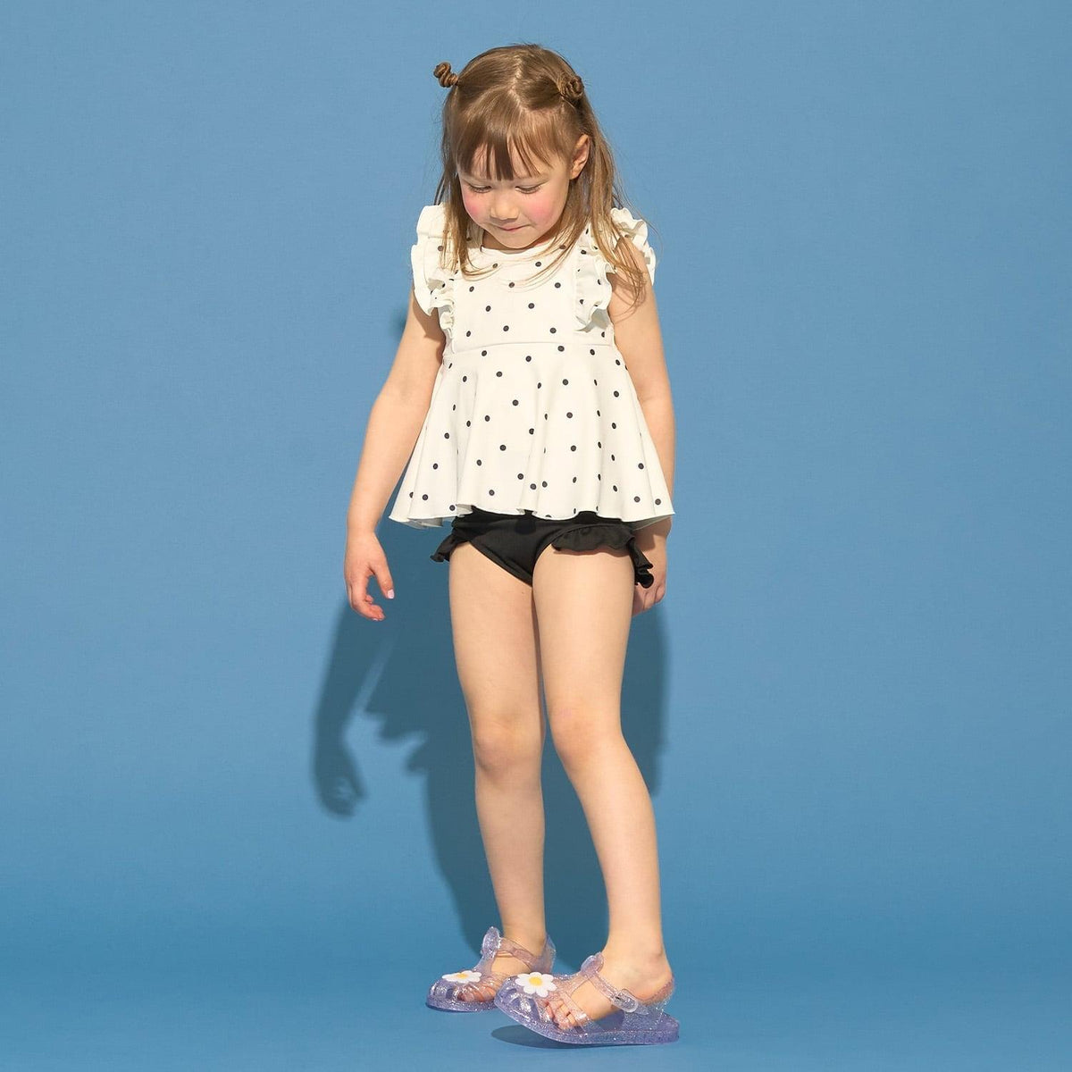 169472805
