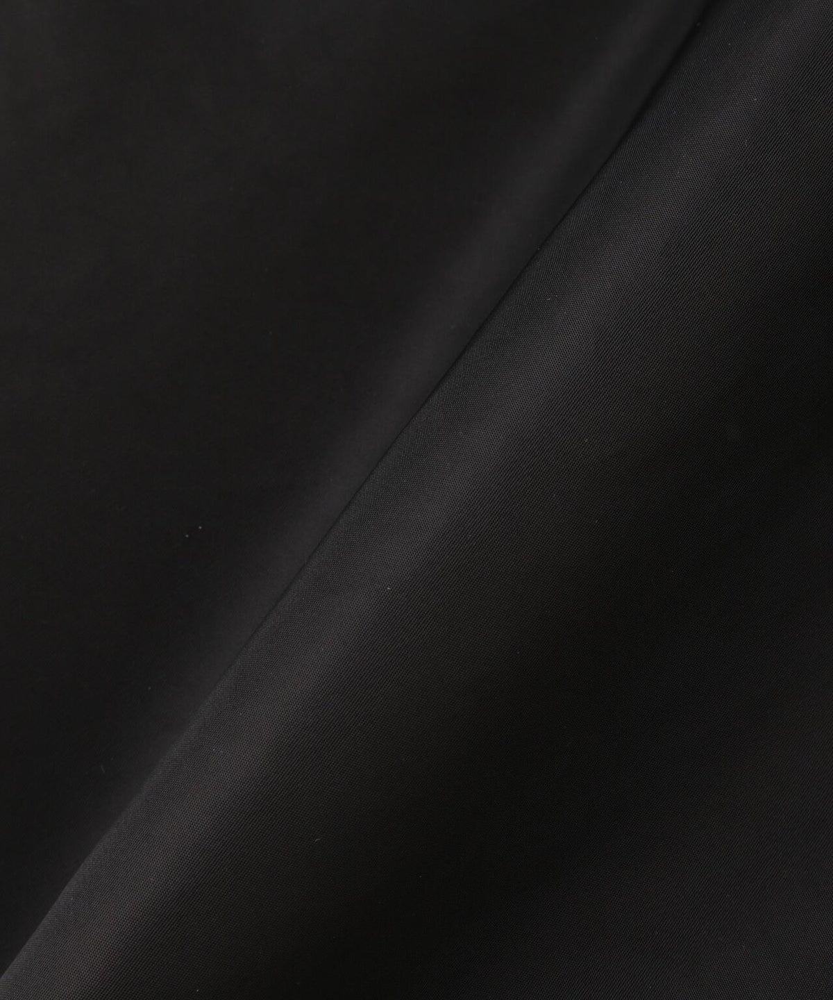 163026344
