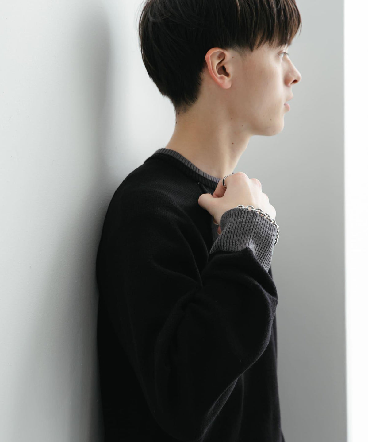166051216