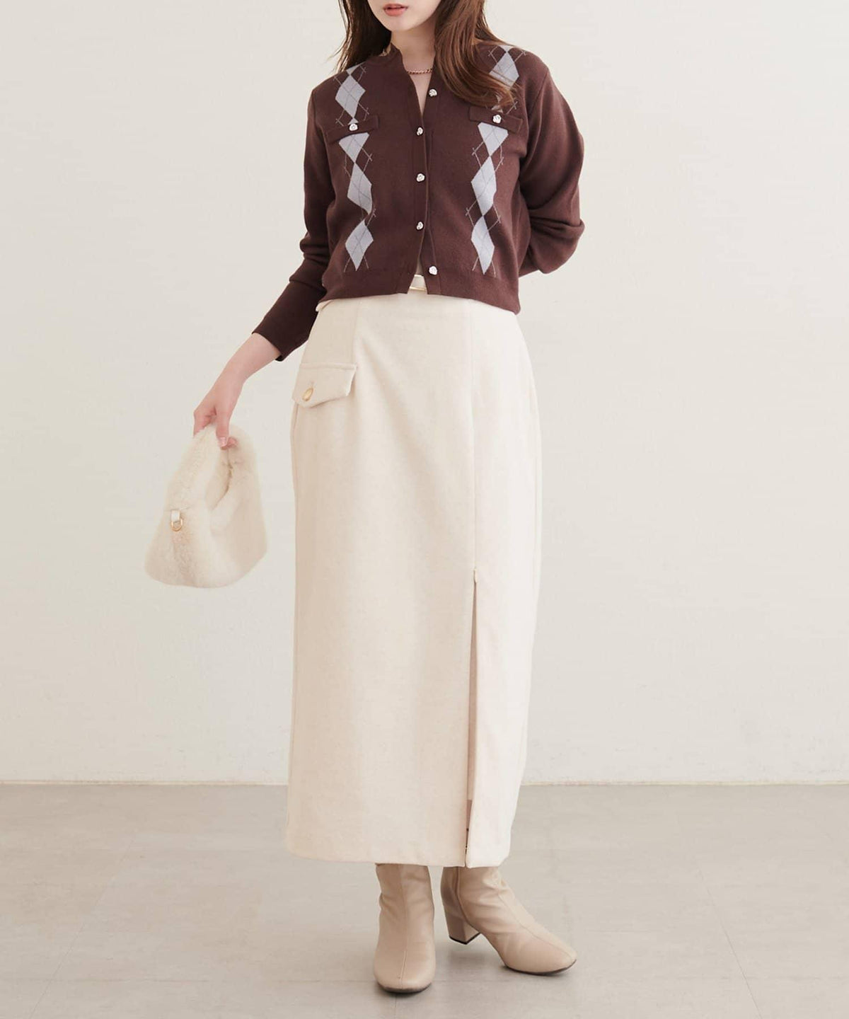 173644387