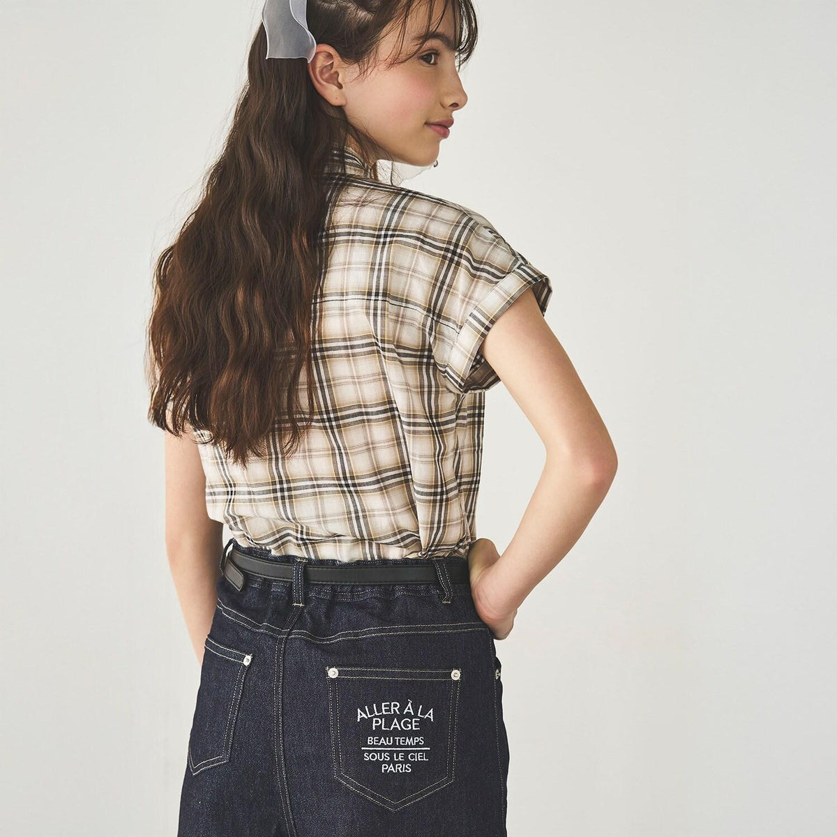 170418435