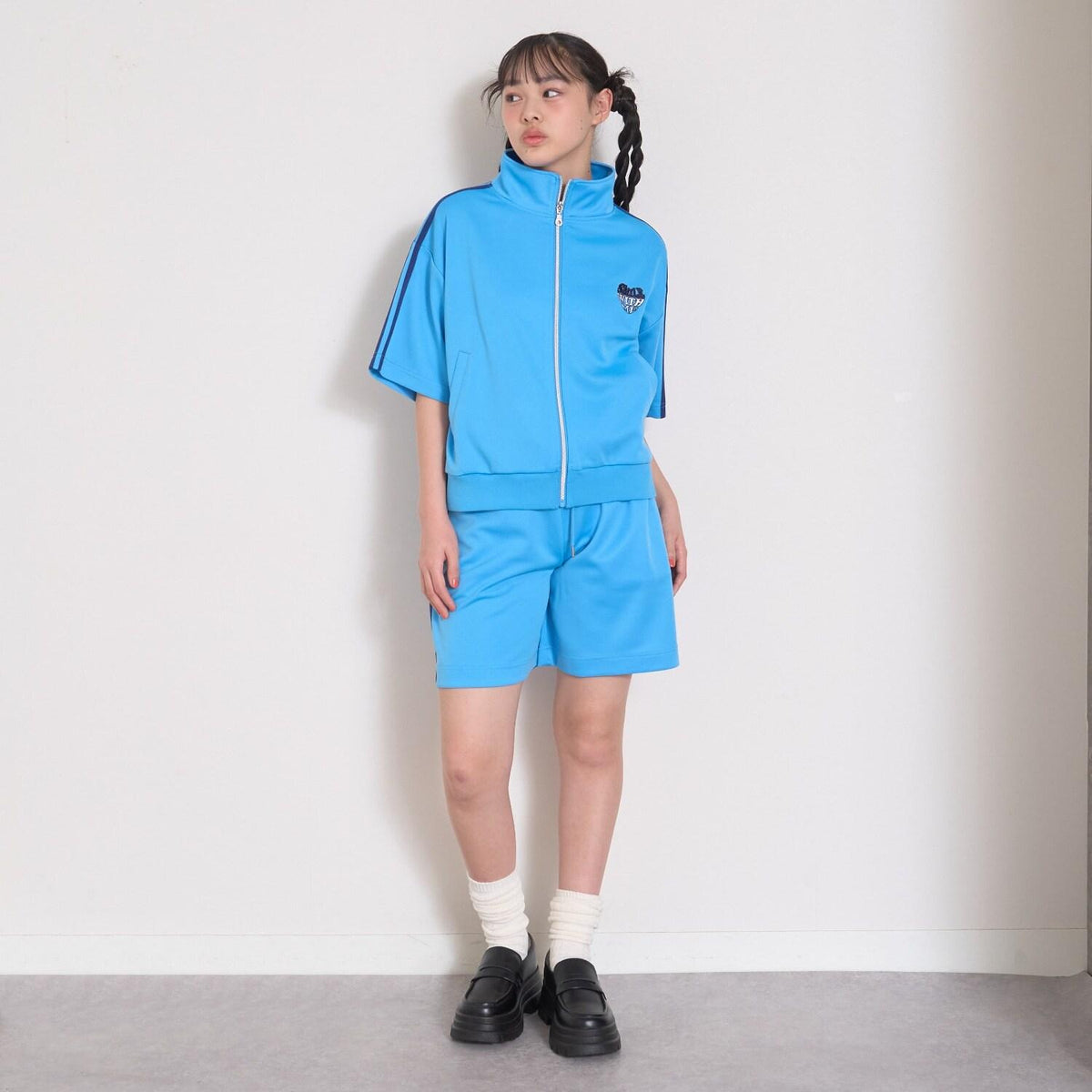 169695766