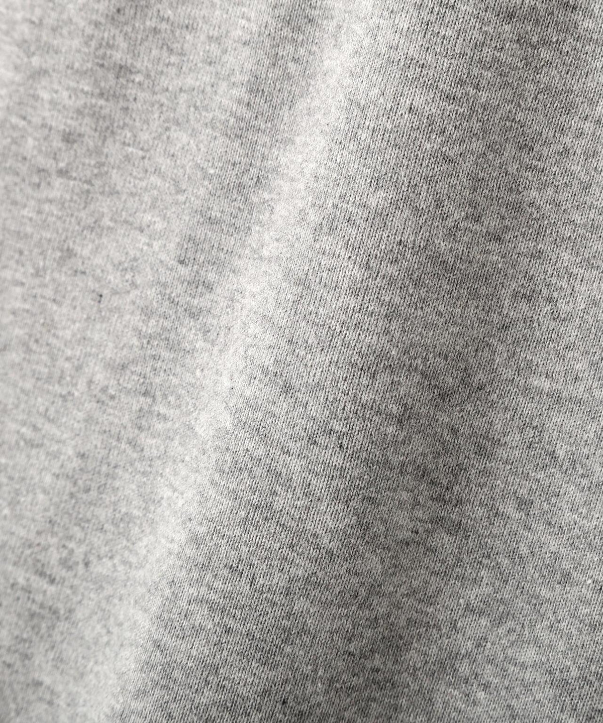 172973563