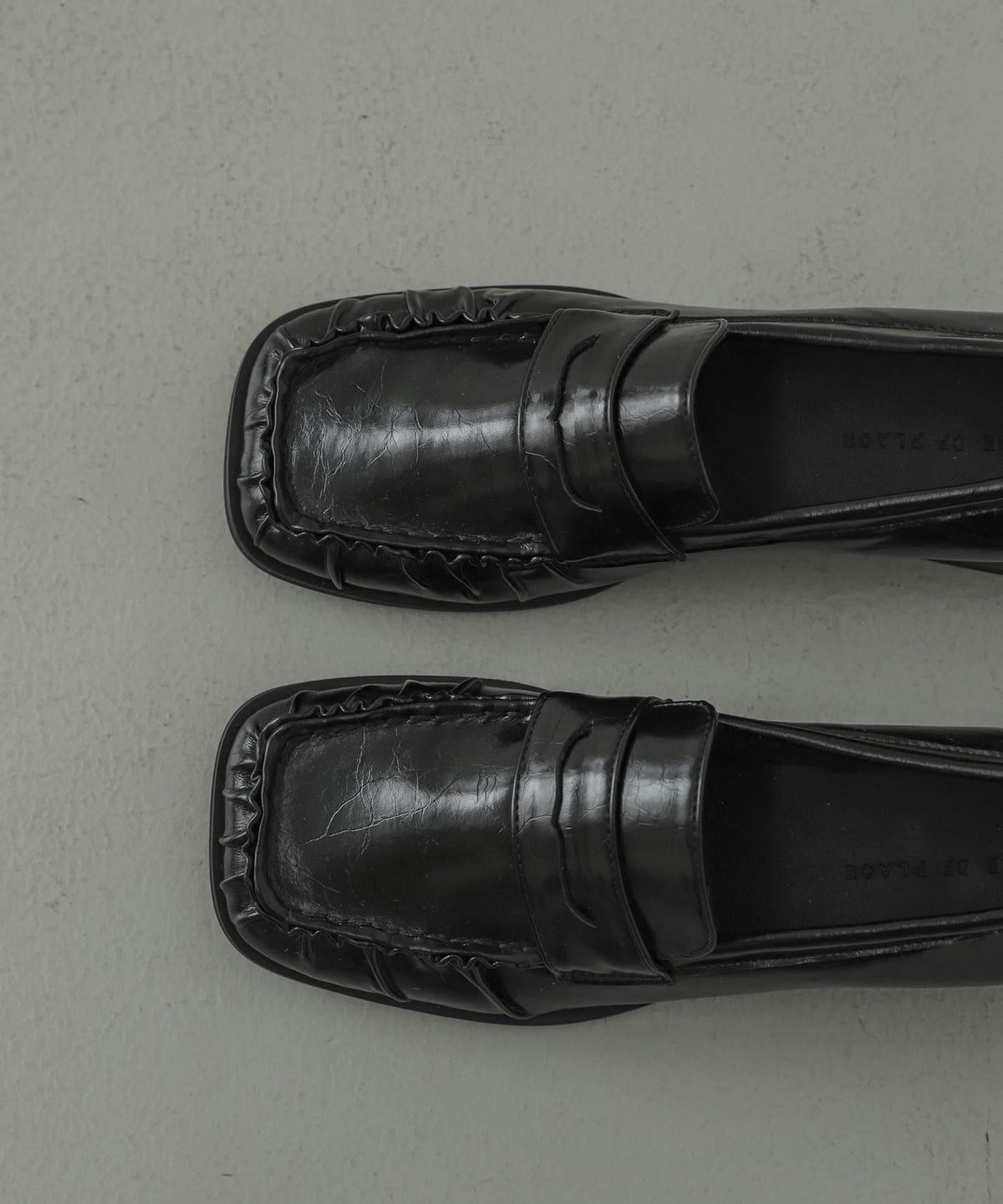 166058135