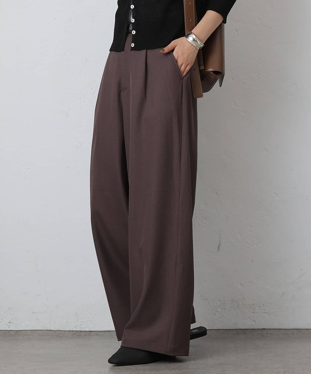 164597744