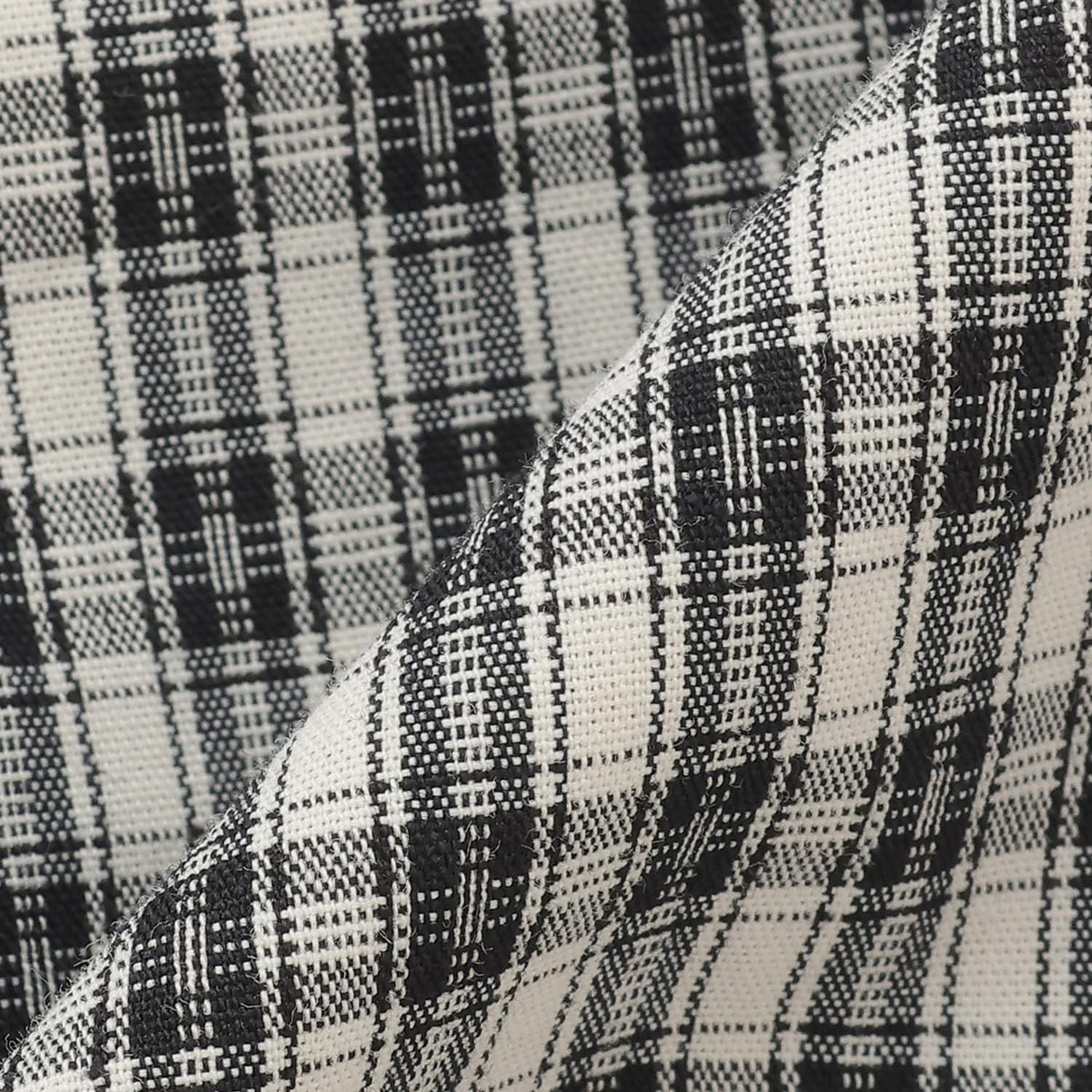 171008673
