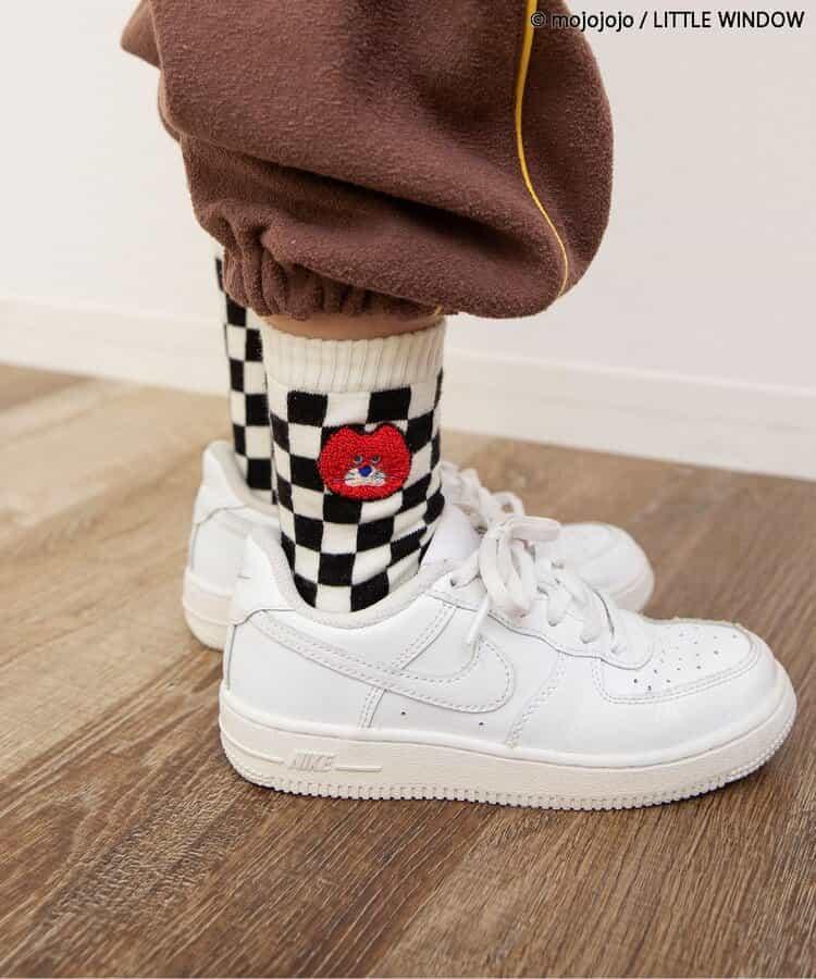 173740582
