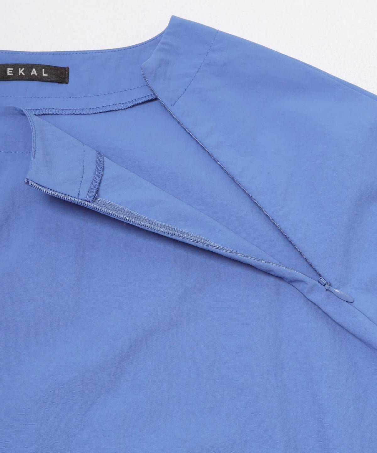169623035