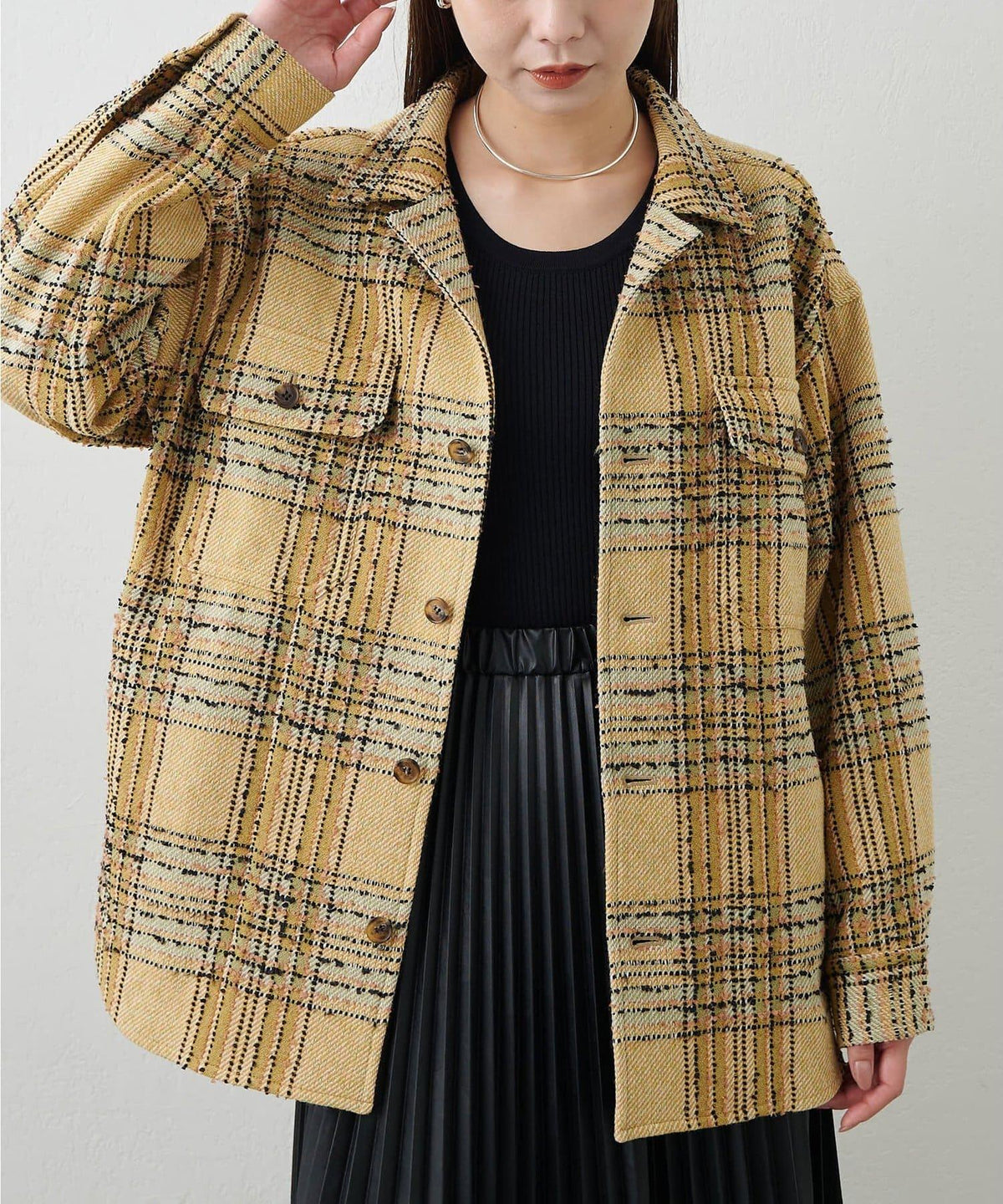 172605118