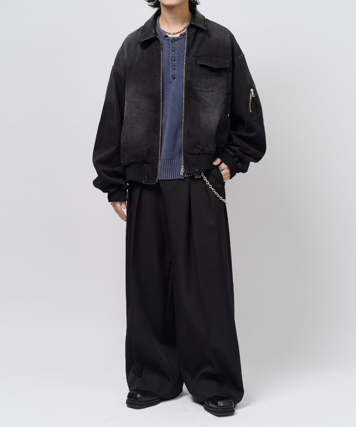 173260987