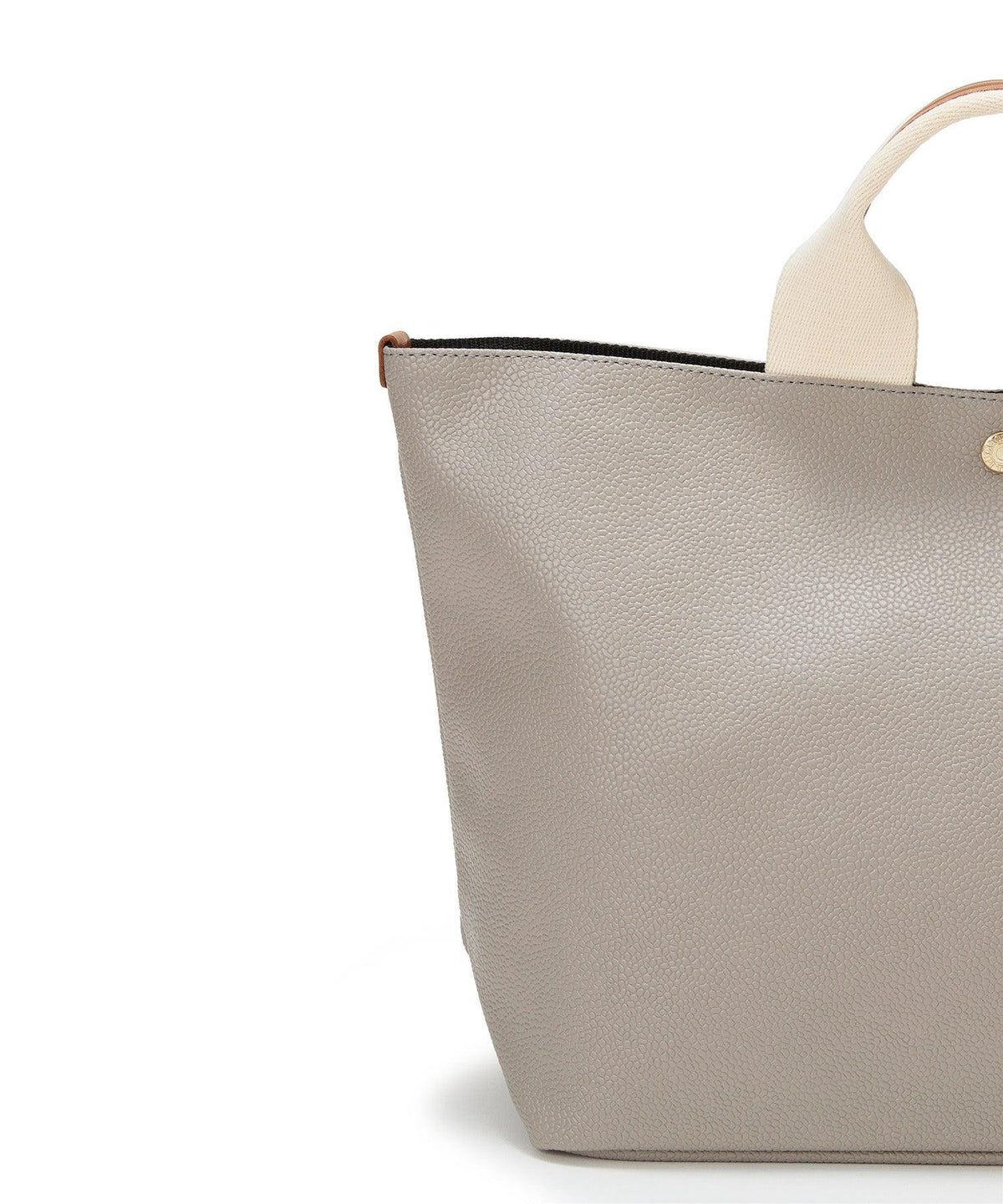 162258751